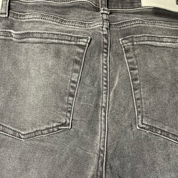 RE/DONE High-Rise Ankle Cropped Jeans size 26 - Picture 13 of 15